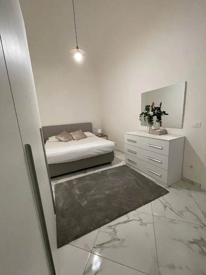 Affitta camere Tra mari e monti Cecina